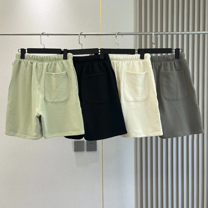 Oversized-Men-Essentials-Shorts-Silicone-Letter-Printed-Shorts-High-Street-Casual-Men-and-Women-Hip-Hop-1